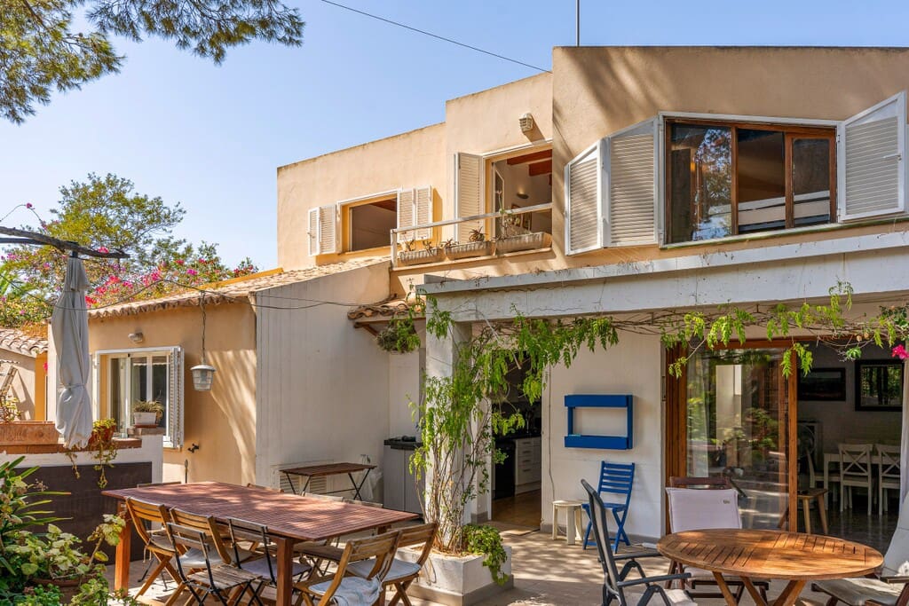 7 soverom Villa til salgs i Bendinat med svømmebasseng garasje - € 3 850 000 (Ref: 10094302)