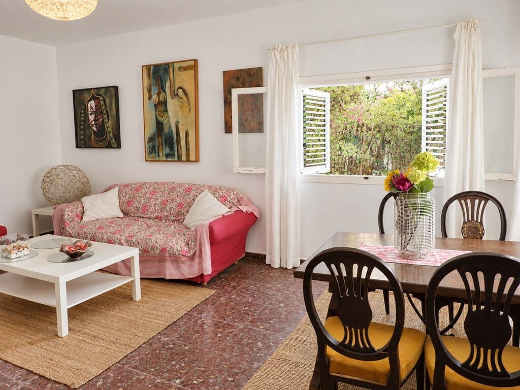 4 soverom Villa til salgs i Santa Eulalia / Santa Eularia med garasje - € 975 000 (Ref: 10097663)