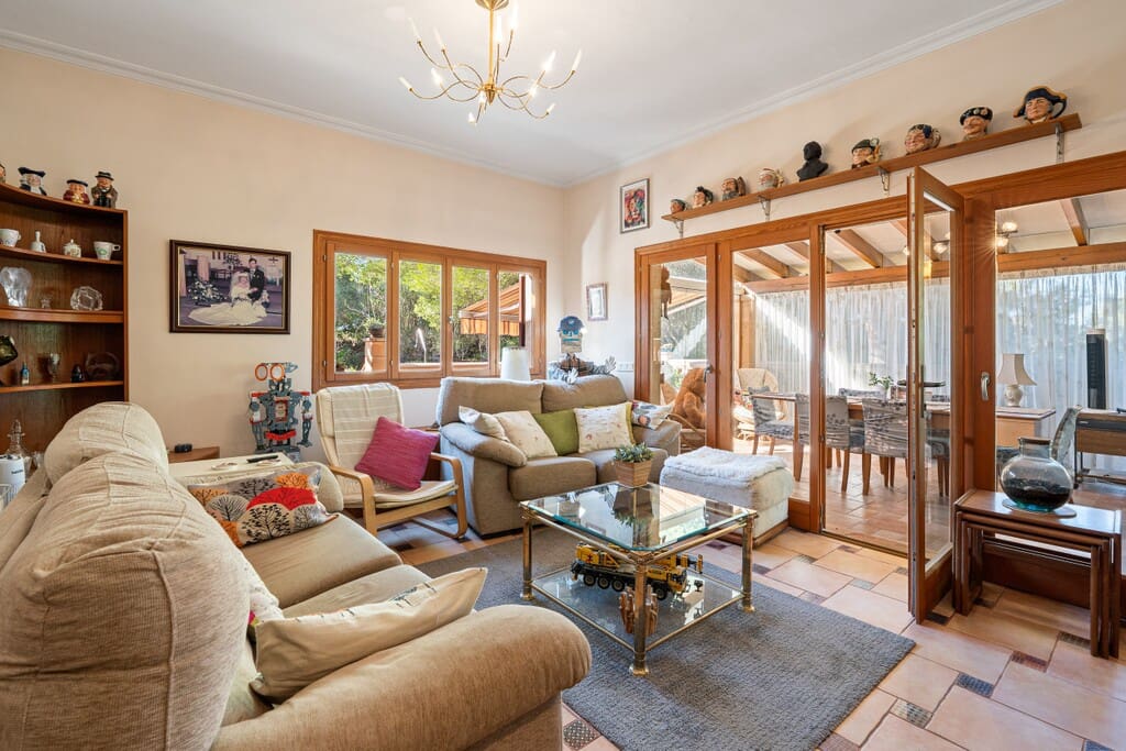 4 bedroom Finca/Country House for sale in Alcudia with pool garage - € 1,200,000 (Ref: 10101891)
