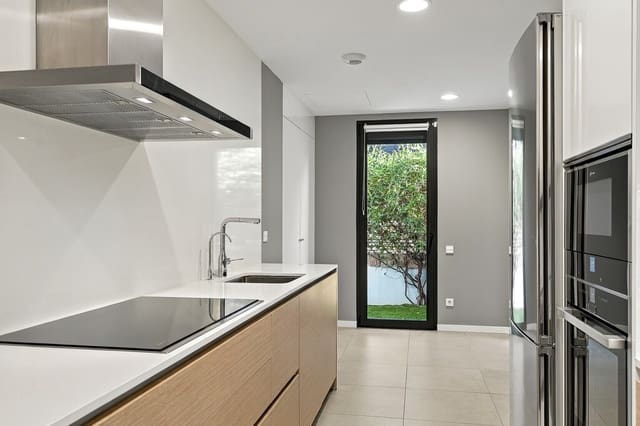 4 slaapkamer Appartement te koop in Palma de Mallorca met zwembad garage - € 1.290.000 (Ref: 10109040)