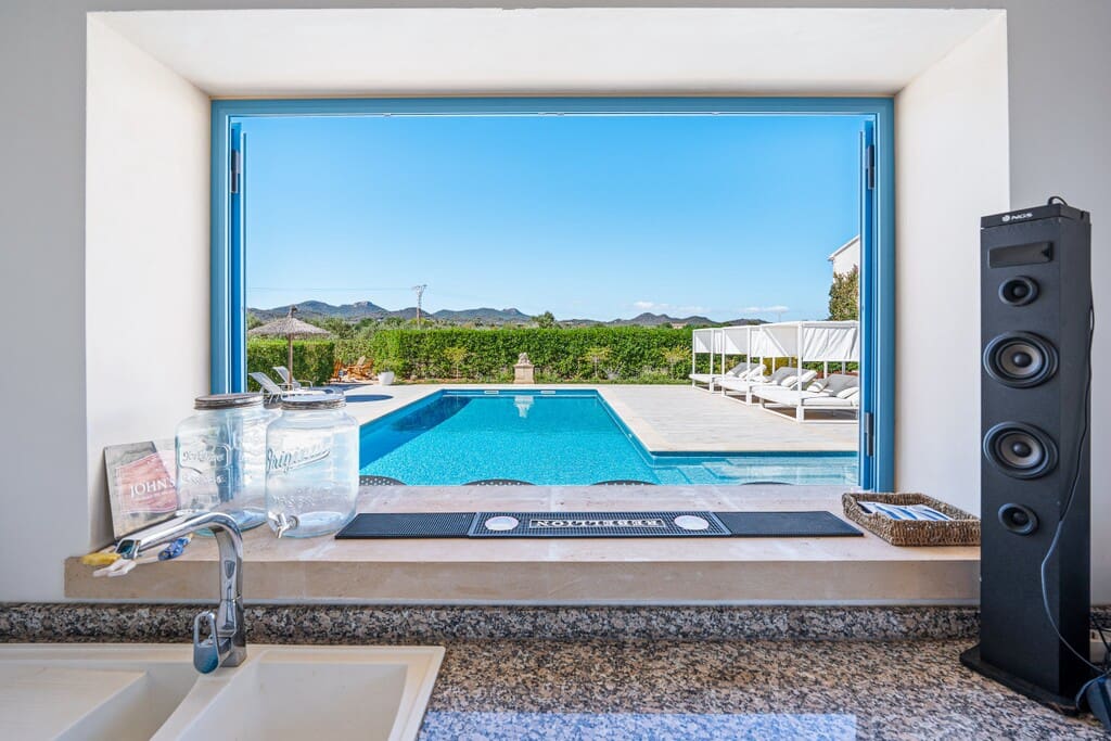 6 chambre Finca/Maison de Campagne à vendre à Portocolom avec piscine - 4 400 000 € (Ref: 10131322)