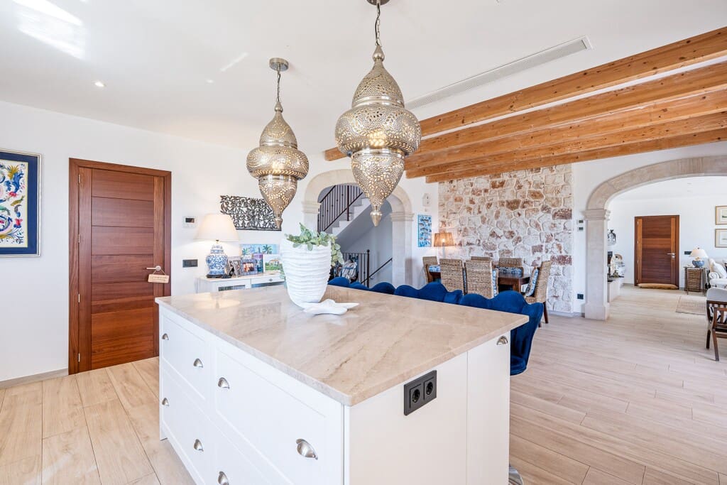 6 chambre Finca/Maison de Campagne à vendre à Portocolom avec piscine - 4 400 000 € (Ref: 10131322)