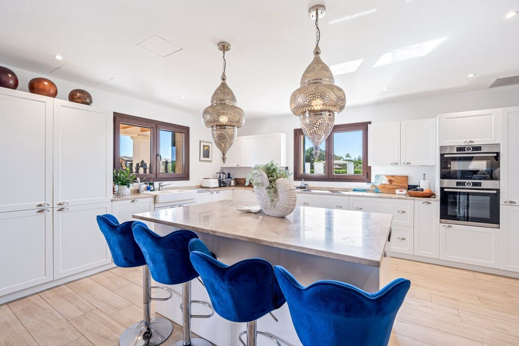 6 chambre Finca/Maison de Campagne à vendre à Portocolom avec piscine - 4 400 000 € (Ref: 10131322)