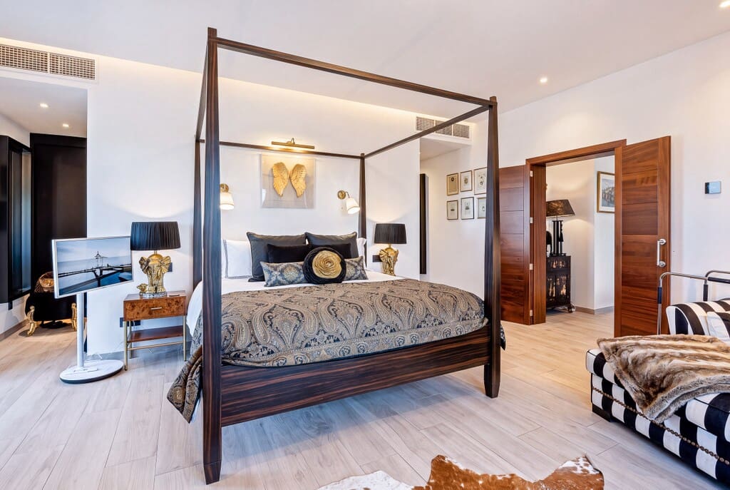 6 chambre Finca/Maison de Campagne à vendre à Portocolom avec piscine - 4 400 000 € (Ref: 10131322)