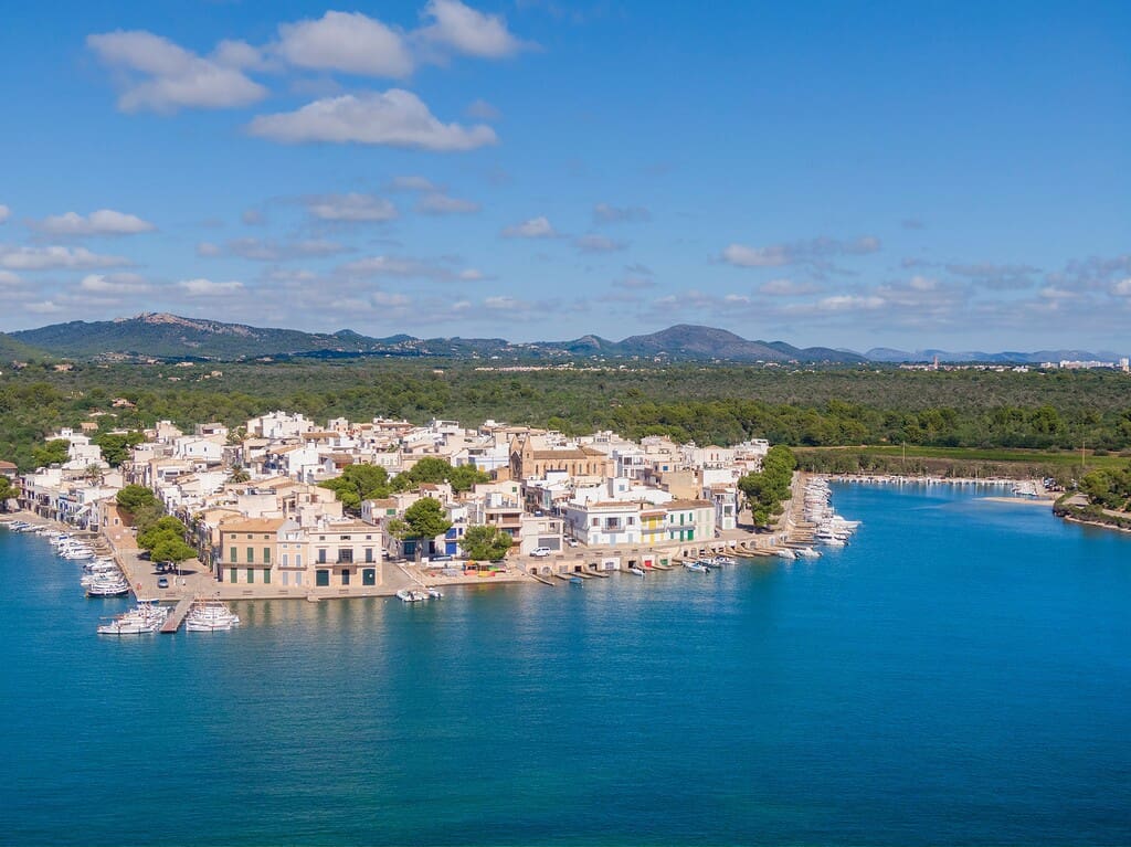 6 chambre Finca/Maison de Campagne à vendre à Portocolom avec piscine - 4 400 000 € (Ref: 10131322)