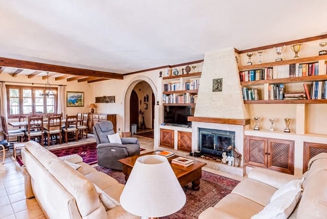 4 quarto Quinta/Casa Rural para venda em Alaró com garagem - 1 990 000 € (Ref: 10131323)