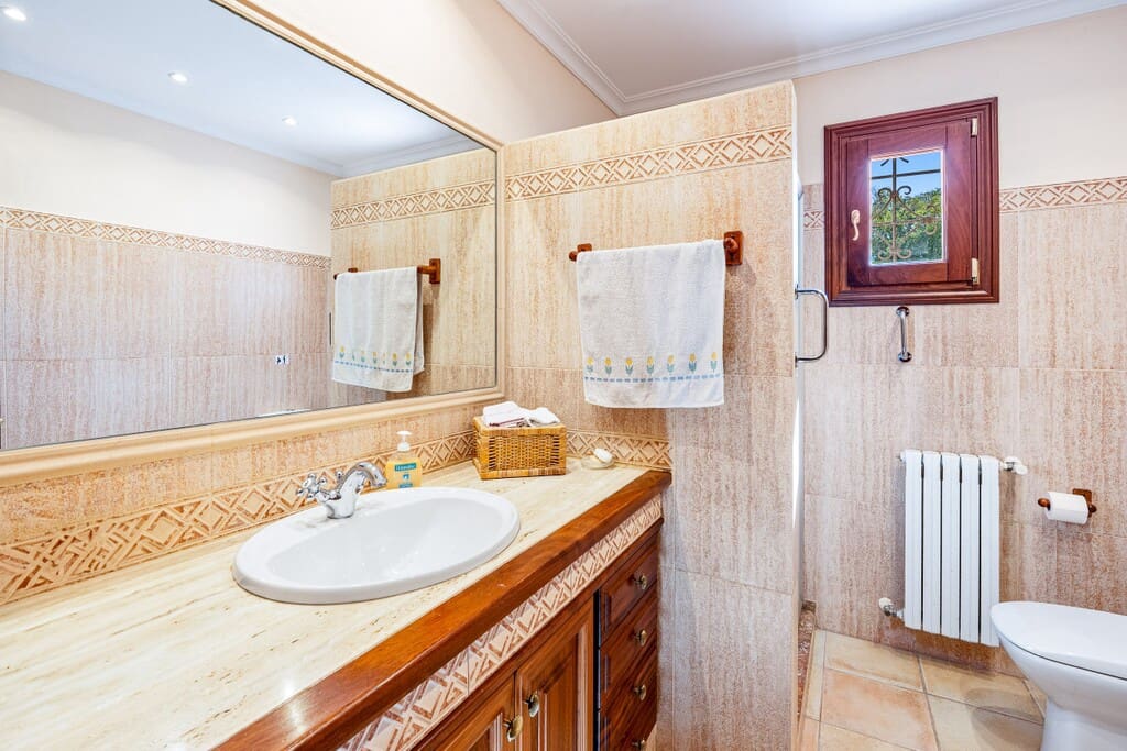 4 quarto Quinta/Casa Rural para venda em Alaro com garagem - 1 990 000 € (Ref: 10131323)