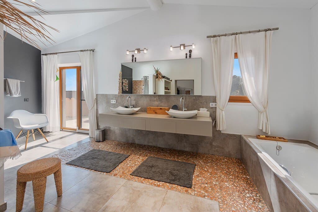 4 soverom Finca/Herregård til salgs i Moscari med svømmebasseng garasje - € 3 900 000 (Ref: 10141801)