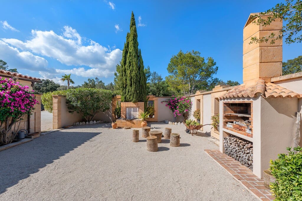 4 soverom Finca/Herregård til salgs i Moscari med svømmebasseng garasje - € 3 900 000 (Ref: 10141801)