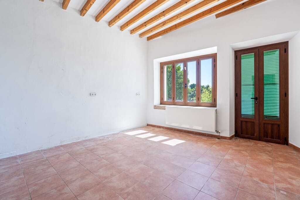 6 sypialnia Dom na sprzedaż w Campanet z basenem garażem - 1 520 000 € (Ref: 10146373)