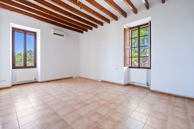 6 sypialnia Dom na sprzedaż w Campanet z basenem garażem - 1 520 000 € (Ref: 10146373)