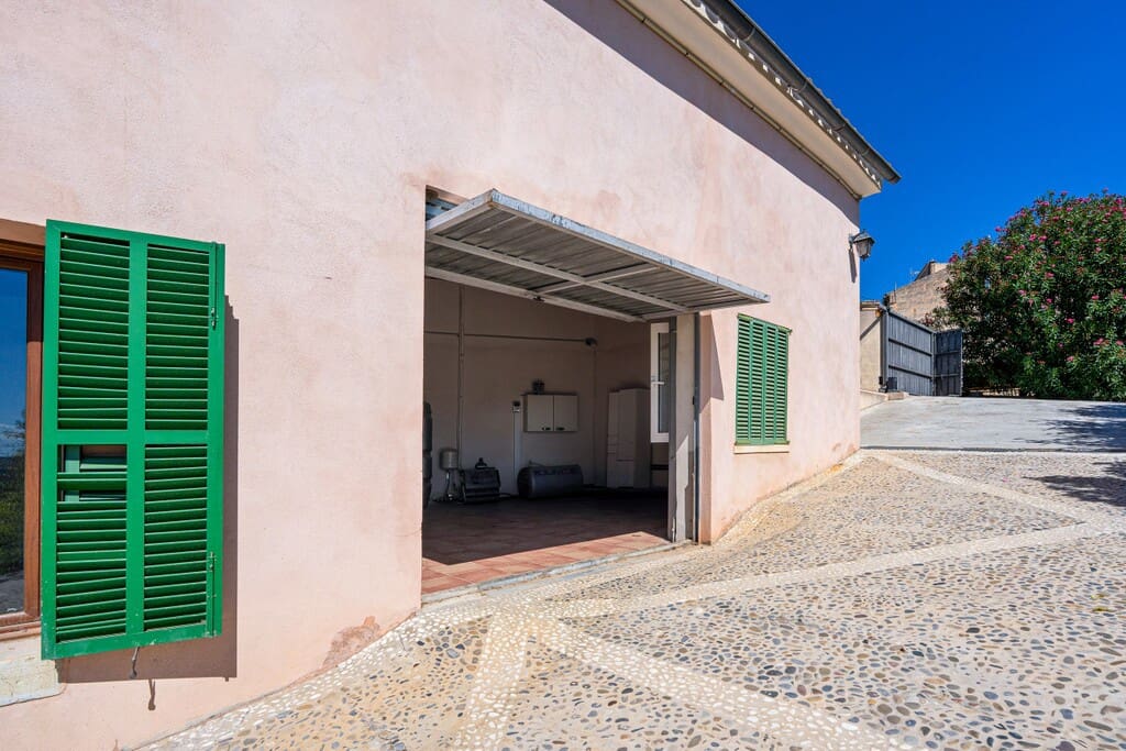 6 sypialnia Dom na sprzedaż w Campanet z basenem garażem - 1 520 000 € (Ref: 10146373)