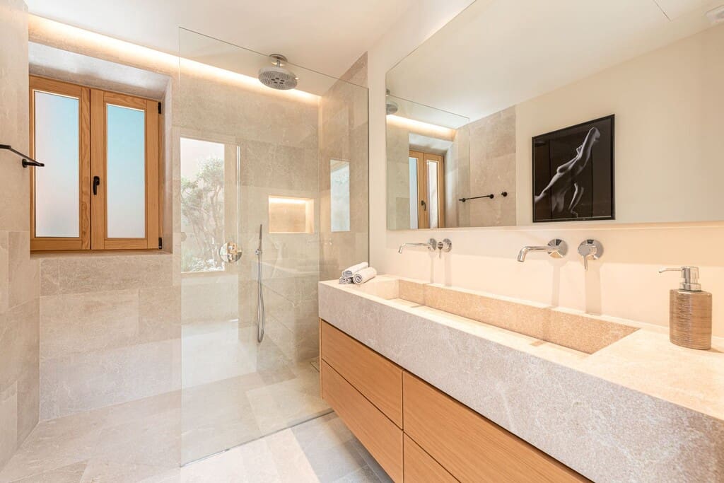 4 sypialnia Dom na sprzedaż w Campanet z basenem garażem - 1 790 000 € (Ref: 10146375)