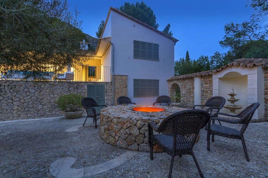 Chalet de 6 habitaciones en Pollensa / Pollença en venta con piscina garaje - 4.250.000 € (Ref: 10154843)