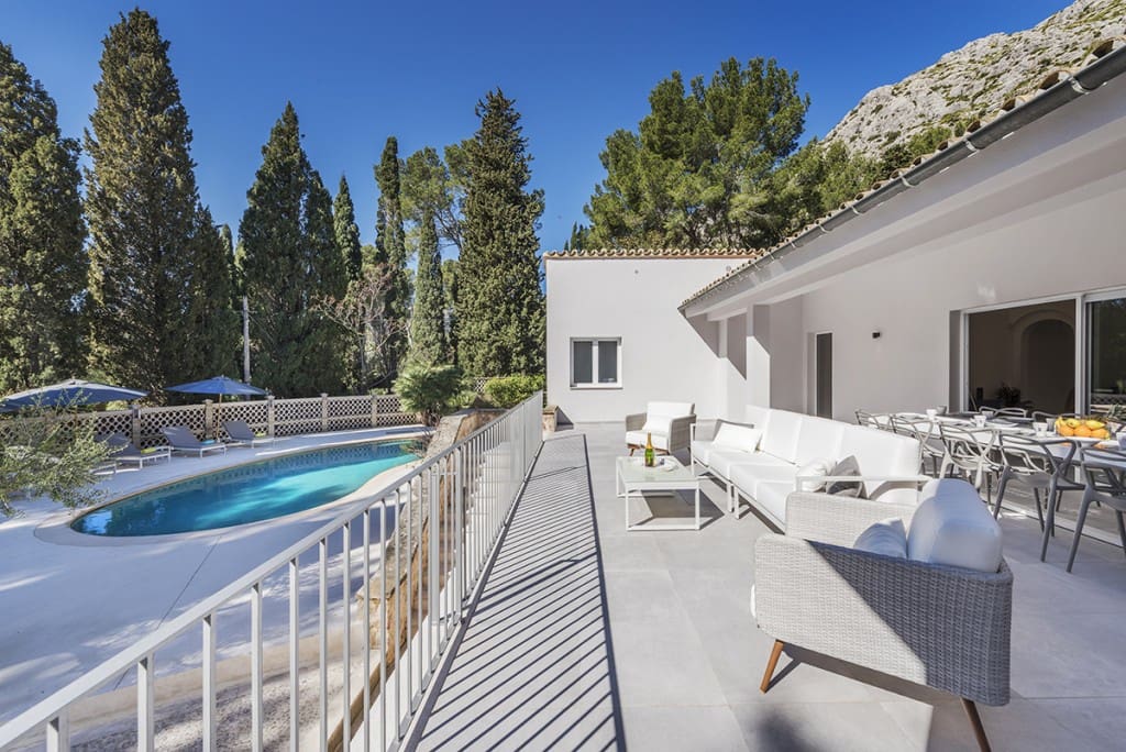 Chalet de 6 habitaciones en Pollensa / Pollença en venta con piscina garaje - 4.250.000 € (Ref: 10154843)