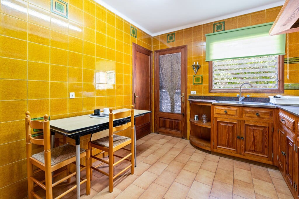 Pareado de 3 habitaciones en Cala San Vicente / Cala Sant Vicenç en venta con garaje - 750.000 € (Ref: 10164717)