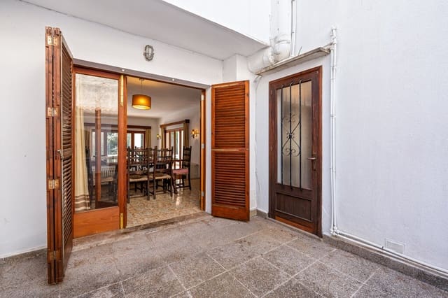 3 makuuhuone Paritalo myytävänä paikassa Cala San Vicente / Cala Sant Vicenç, Pollensa / Pollença mukana 
autotalli - 750 000 € (Ref: 10164717)