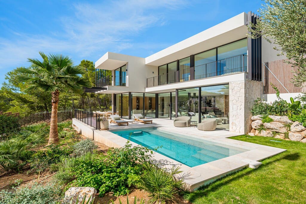 3 soverom Villa til salgs i Peguera / Paguera med svømmebasseng garasje - € 2 630 000 (Ref: 10166231)