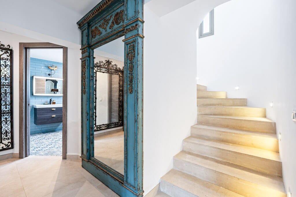 5 bedroom Villa for sale in Cala d'Or with pool garage - € 3,200,000 (Ref: 10168308)