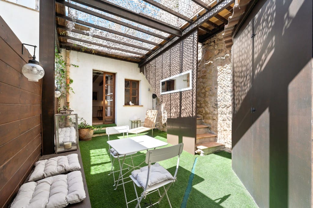 4 soveværelse Byhus til salg i Caimari med swimmingpool garage - € 995.000 (Ref: 5219839)