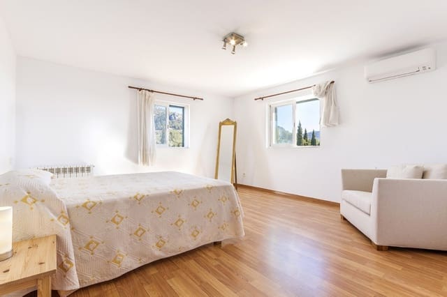 4 soverom Finca/Herregård til salgs i Llucmajor med svømmebasseng - € 945 000 (Ref: 5220038)