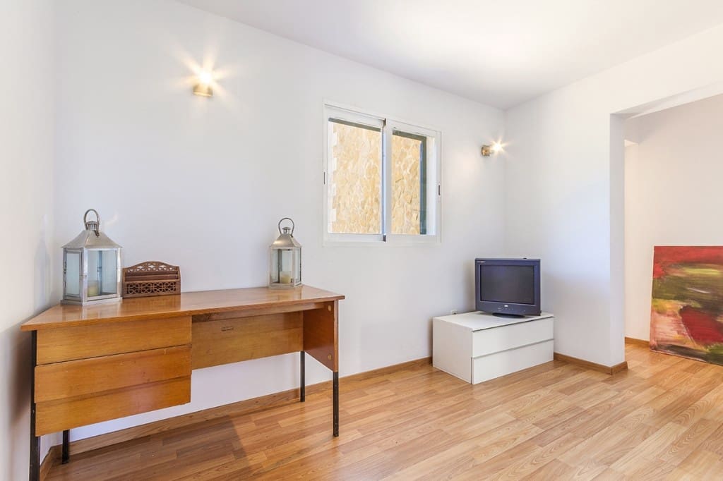 4 slaapkamer Finca/Landhuis te koop in Llucmajor met zwembad - € 945.000 (Ref: 5220038)