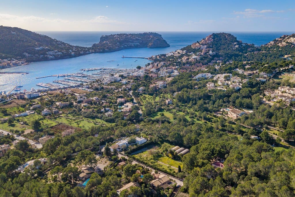 6 bedroom Villa for sale in Puerto de Andratx with pool - € 4,500,000 (Ref: 5220274)