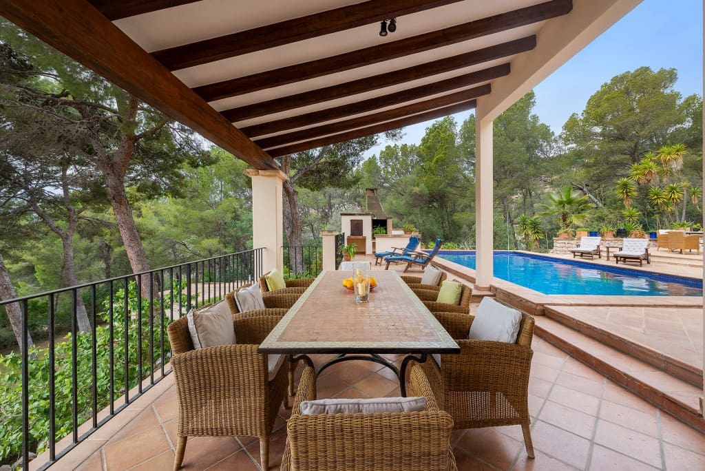 6 bedroom Villa for sale in Puerto de Andratx with pool - € 4,500,000 (Ref: 5220274)