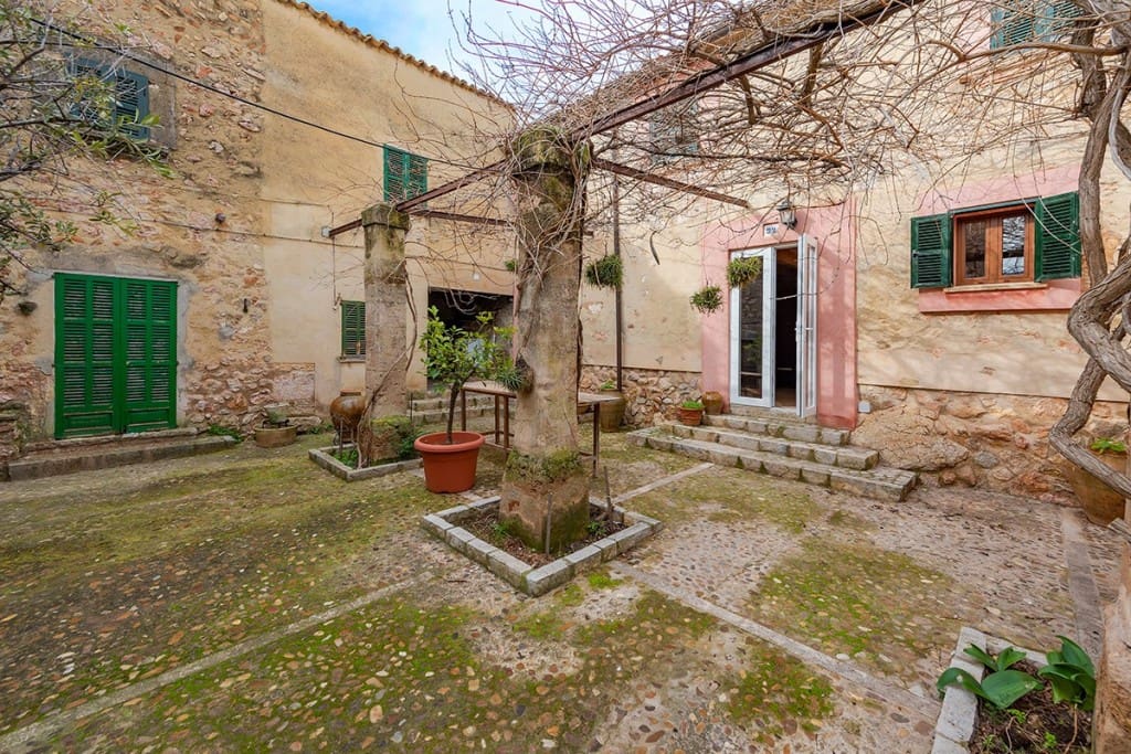 5 soveværelse Semi-Rækkehus til salg i Puerto de Andratx med swimmingpool garage - € 3.800.000 (Ref: 5220283)