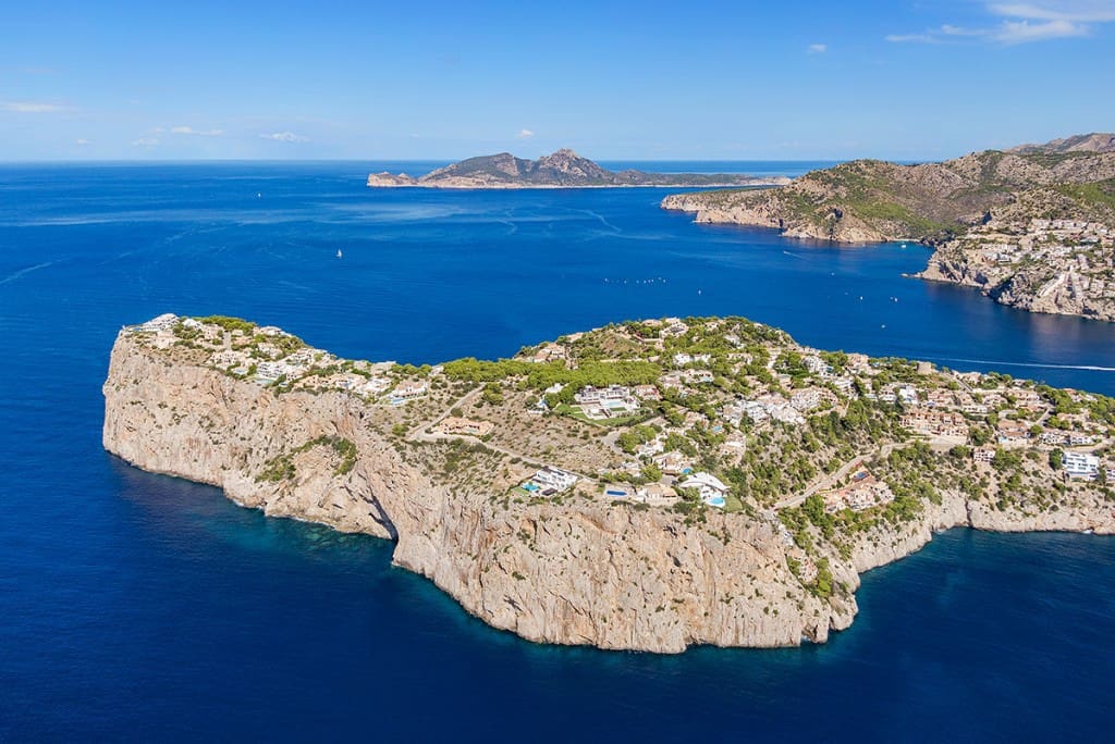 5 soveværelse Semi-Rækkehus til salg i Puerto de Andratx med swimmingpool garage - € 3.800.000 (Ref: 5220283)