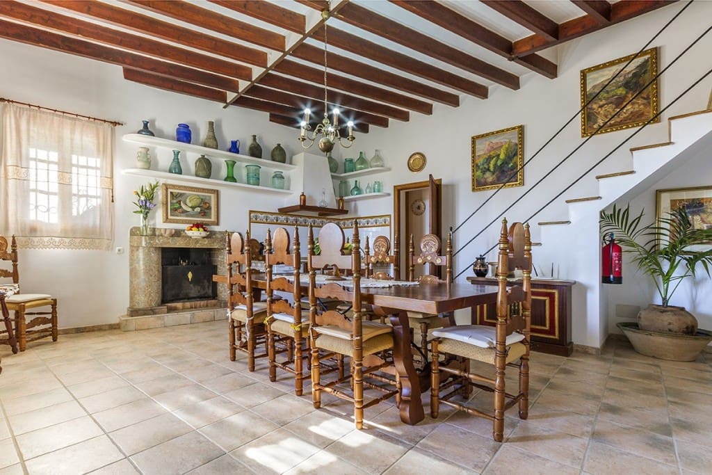 5 soveværelse Byhus til salg i Muro med garage - € 1.300.000 (Ref: 5222382)