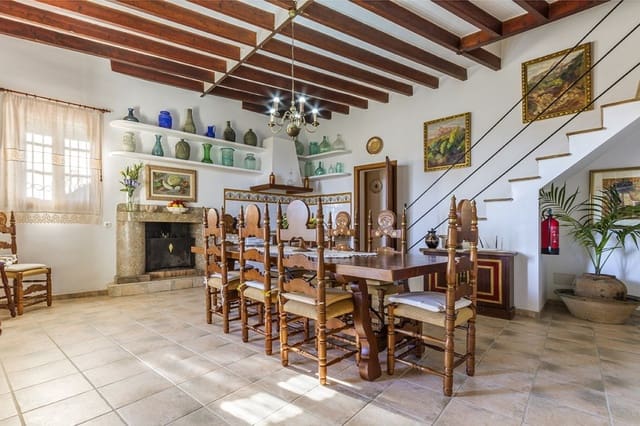 5 soveværelse Byhus til salg i Muro med garage - € 1.300.000 (Ref: 5222382)