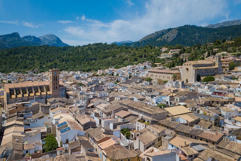 4 soveværelse Byhus til salg i Pollensa / Pollenca med swimmingpool - € 1.295.000 (Ref: 5283534)