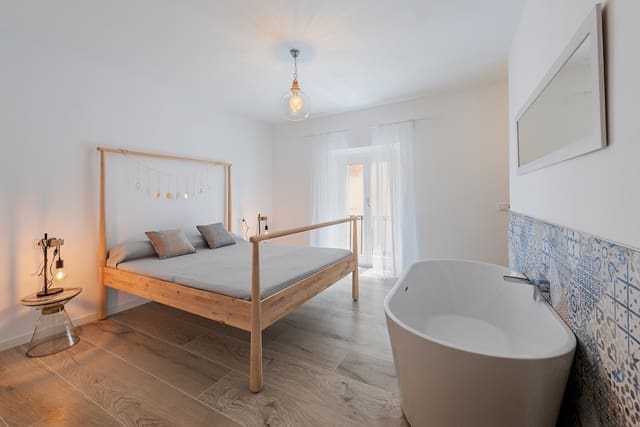 4 soveværelse Byhus til salg i Pollensa / Pollença med swimmingpool - € 1.295.000 (Ref: 5283534)