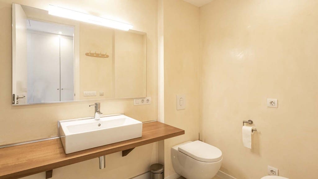 2 soveværelse Lejlighed til salg i Bendinat med swimmingpool garage - € 1.950.000 (Ref: 5283535)