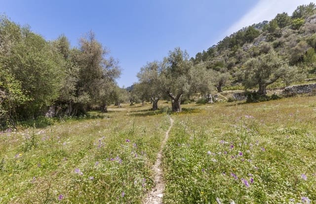 5 slaapkamer Finca/Landhuis te koop in Alaró met garage - € 1.490.000 (Ref: 5298051)