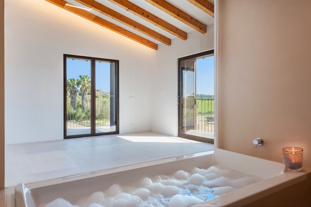 4 soveværelse Finca/Landehus til salg i Pollensa / Pollenca med swimmingpool - € 4.200.000 (Ref: 5999154)