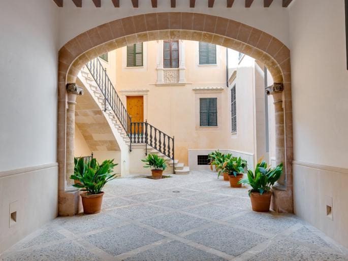 2 bedroom Apartment for sale in Palma de Mallorca - € 1,775,000 (Ref: 6120823)