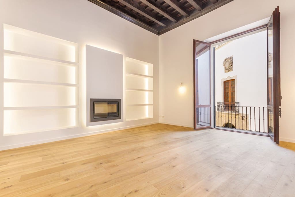 2 bedroom Apartment for sale in Palma de Mallorca - € 1,775,000 (Ref: 6120823)