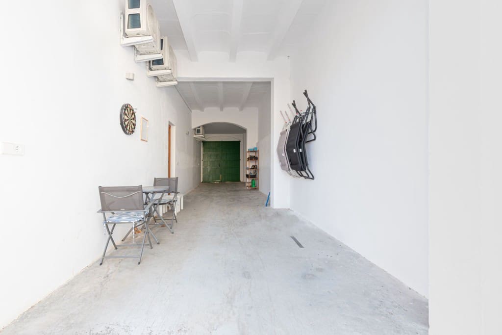 5 soveværelse Byhus til salg i Sa Pobla med swimmingpool garage - € 950.000 (Ref: 6120874)