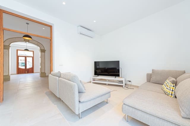 5 soveværelse Byhus til salg i Sa Pobla med swimmingpool garage - € 950.000 (Ref: 6120874)