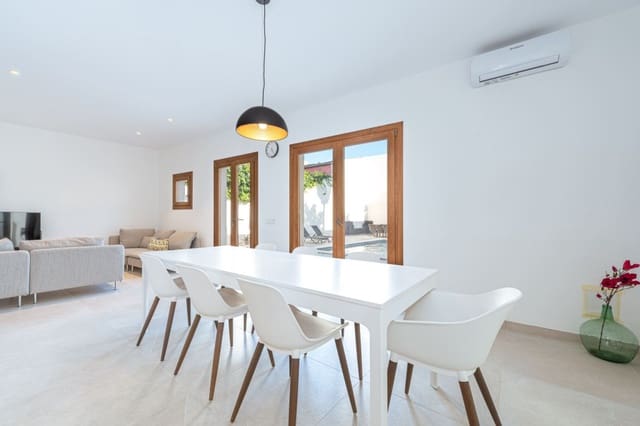 5 soveværelse Byhus til salg i Sa Pobla med swimmingpool garage - € 950.000 (Ref: 6120874)