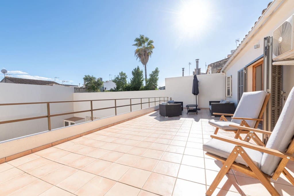 5 soveværelse Byhus til salg i Sa Pobla med swimmingpool garage - € 950.000 (Ref: 6120874)