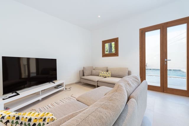 5 soveværelse Byhus til salg i Sa Pobla med swimmingpool garage - € 950.000 (Ref: 6120874)