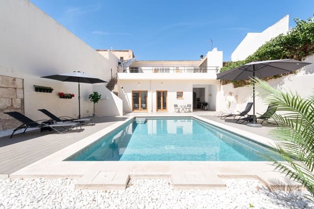 5 soveværelse Byhus til salg i Sa Pobla med swimmingpool garage - € 950.000 (Ref: 6120874)