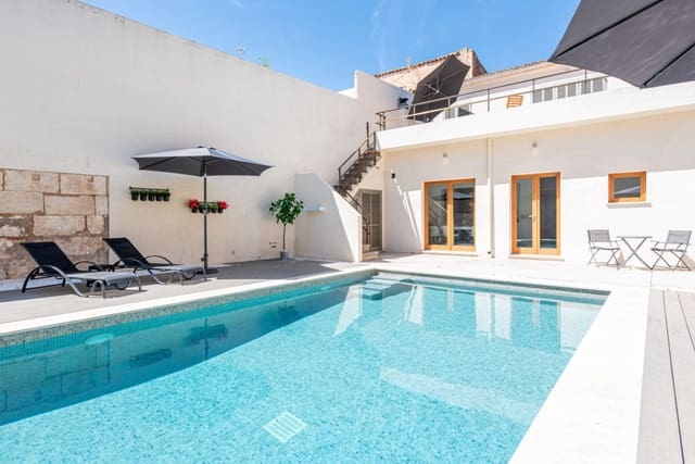 5 soveværelse Byhus til salg i Sa Pobla med swimmingpool garage - € 950.000 (Ref: 6120874)