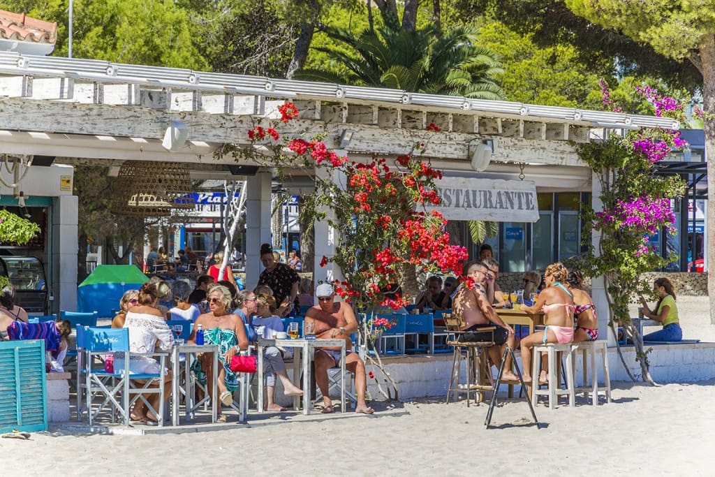 5 soveværelse Villa til salg i Palmanova med swimmingpool garage - € 2.950.000 (Ref: 6120881)