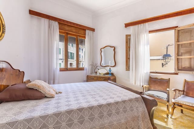 7 soveværelse Byhus til salg i Andratx med garage - € 809.500 (Ref: 6120892)