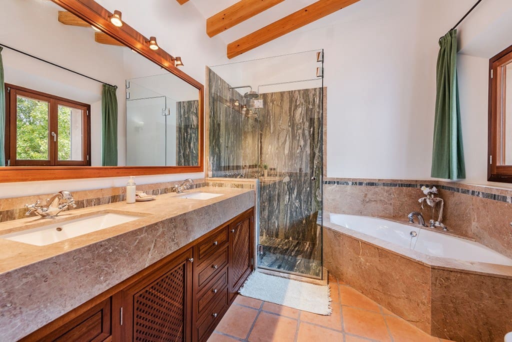 4 soveværelse Villa til salg i Deia med swimmingpool garage - € 3.500.000 (Ref: 6214051)