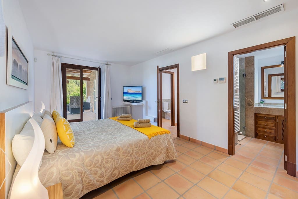 4 soveværelse Villa til salg i Deia med swimmingpool garage - € 3.500.000 (Ref: 6214051)